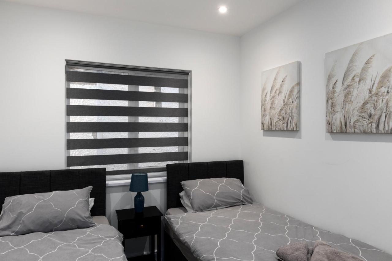 Ground Floor 3 bedroom apartment 1 The Hyde Buitenkant foto
