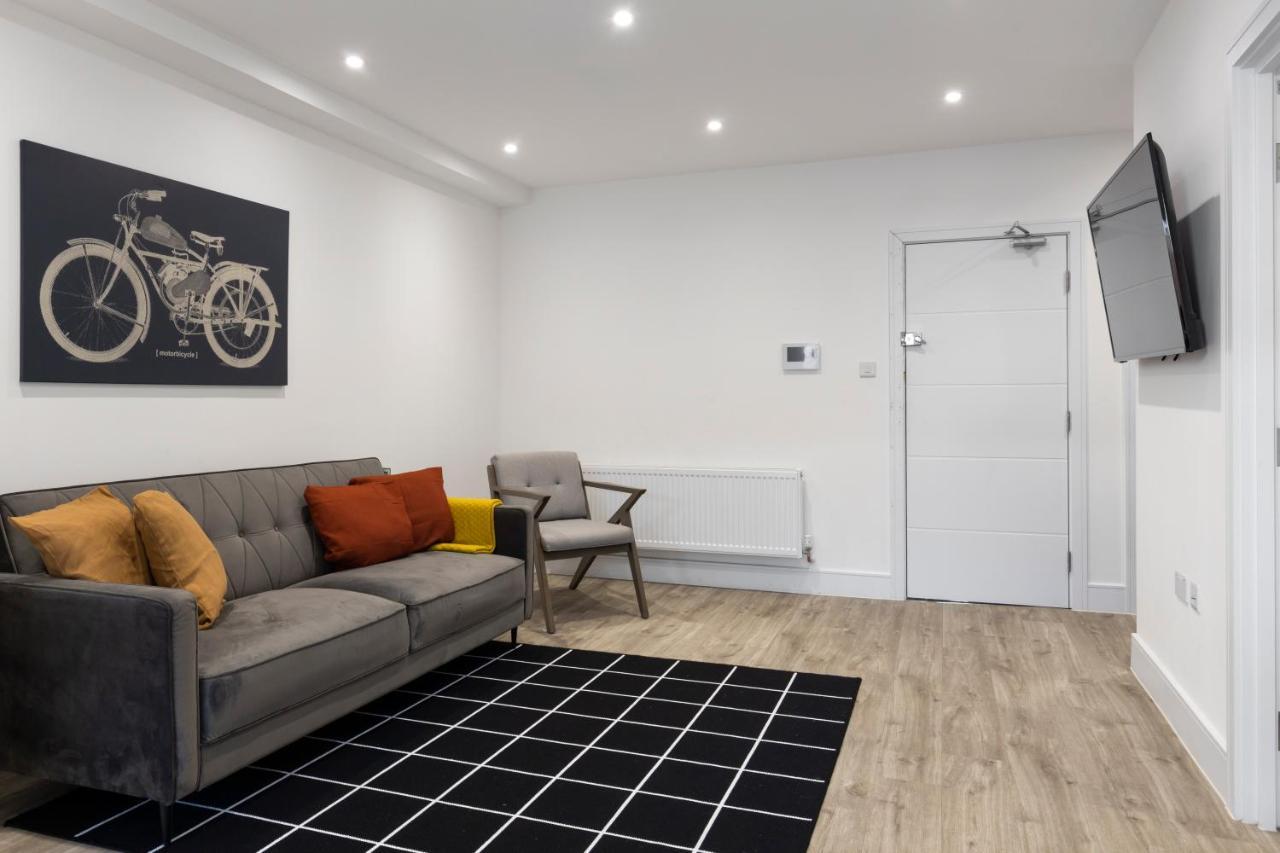 Ground Floor 3 bedroom apartment 1 The Hyde Buitenkant foto
